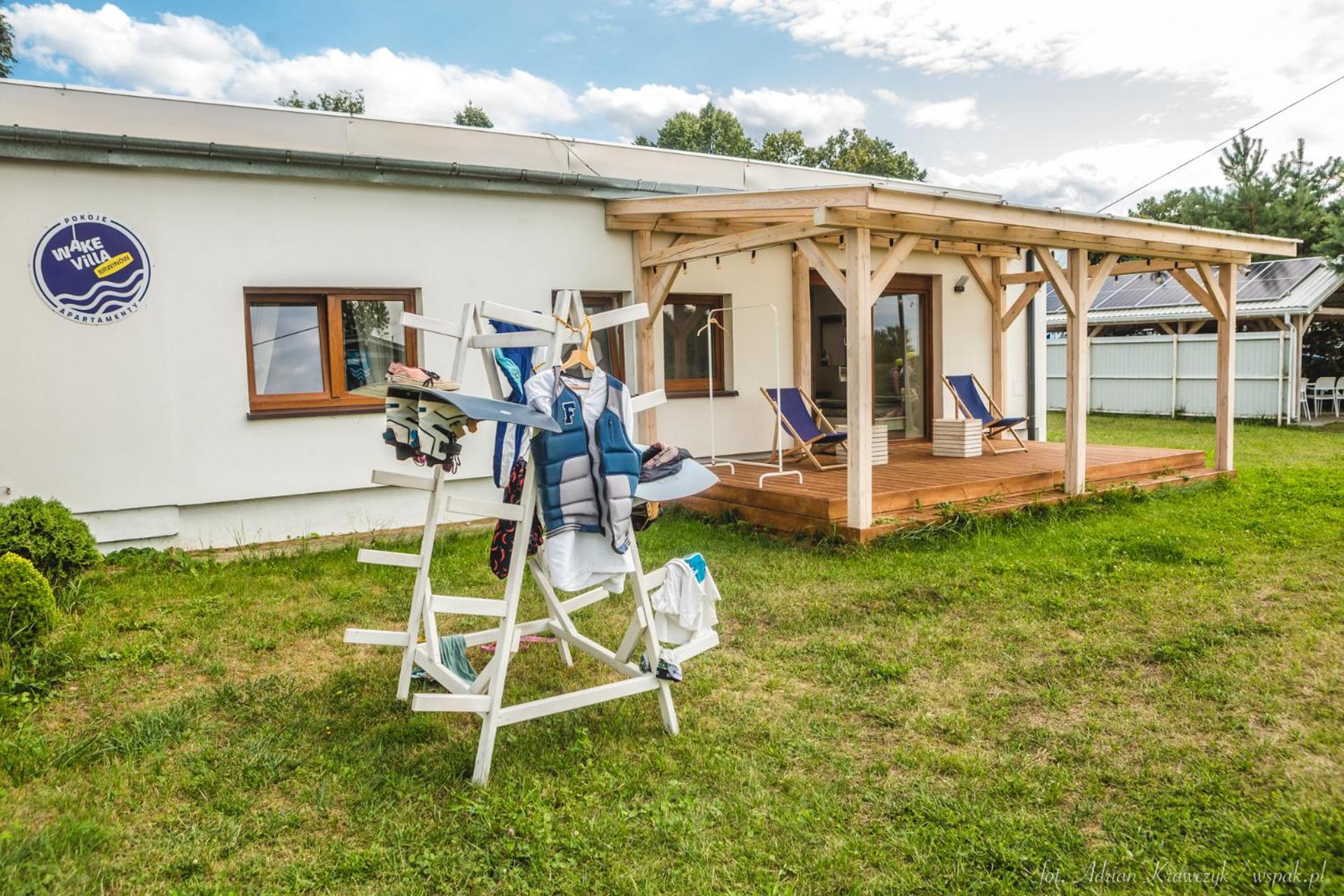 Brwinow Wake Villa מראה חיצוני תמונה