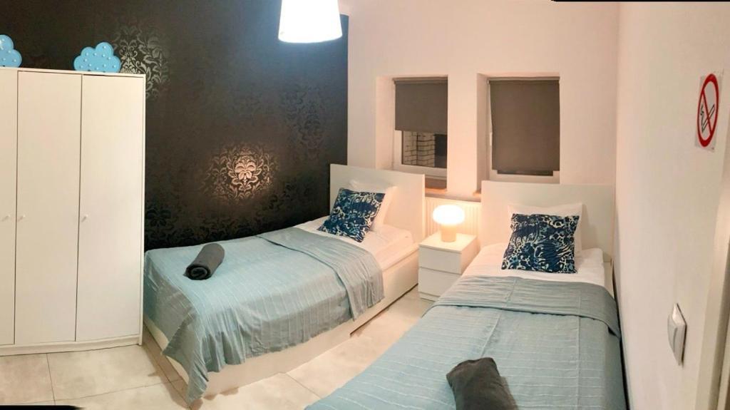 Brwinow Wake Villa מראה חיצוני תמונה