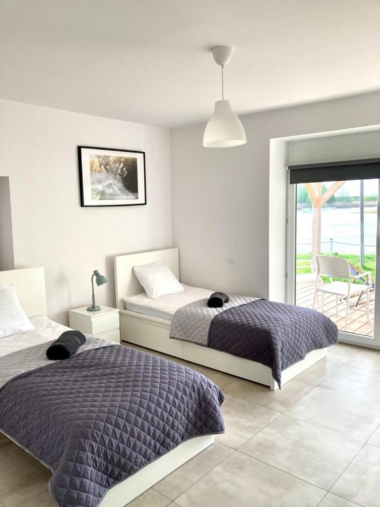 Brwinow Wake Villa מראה חיצוני תמונה